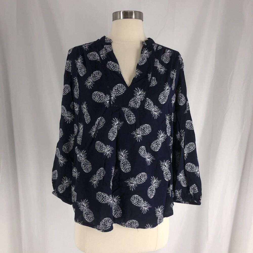 LOFT Outlet Women's Size Medium Navy Pineapple Print Rayon V-Neck Blouse